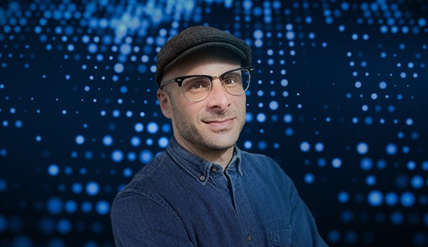 Nir Lipovetzky Headshot Thumbnail 